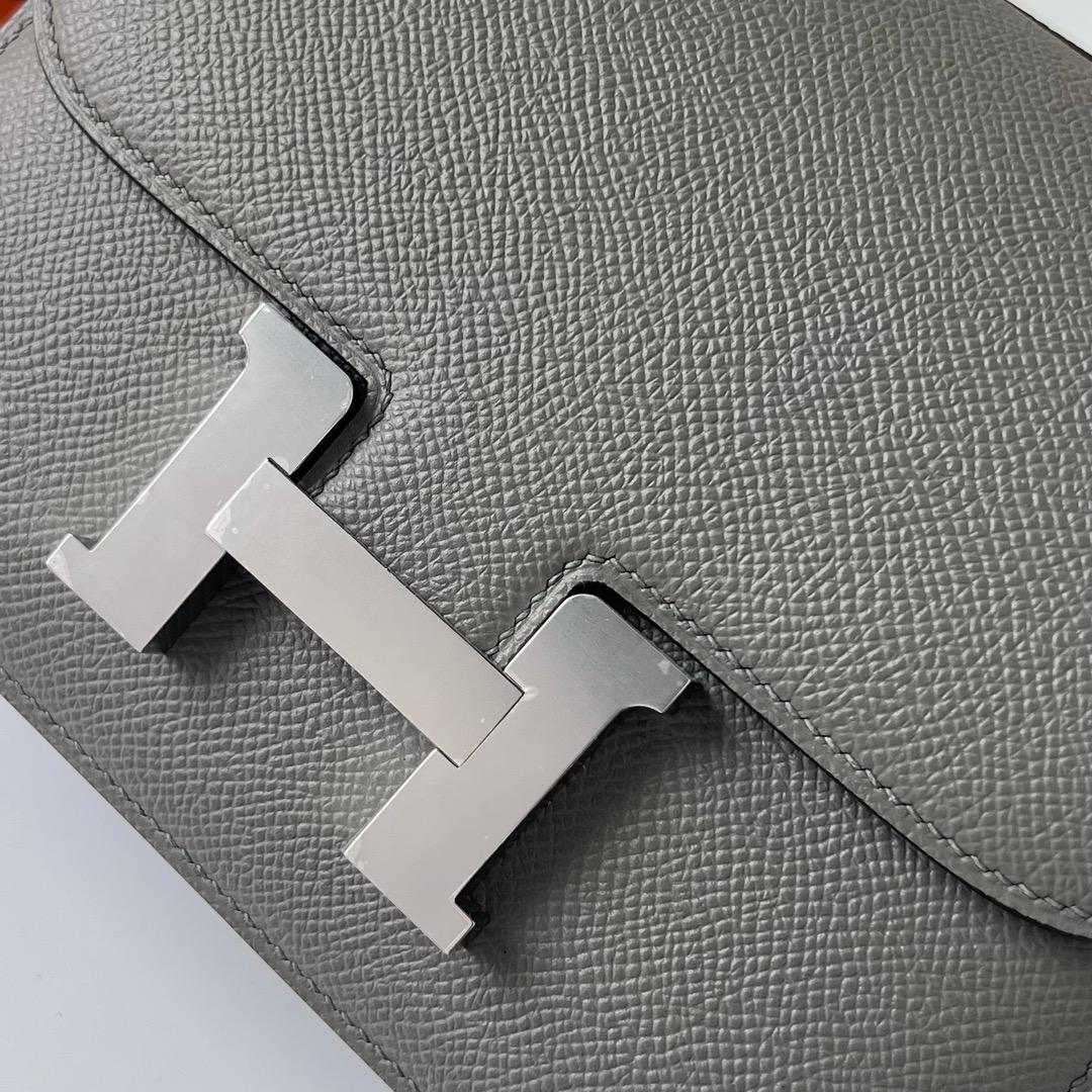 Hermes Constance 24cm Shoulder Bag In Gris Mouette Epsom Leather